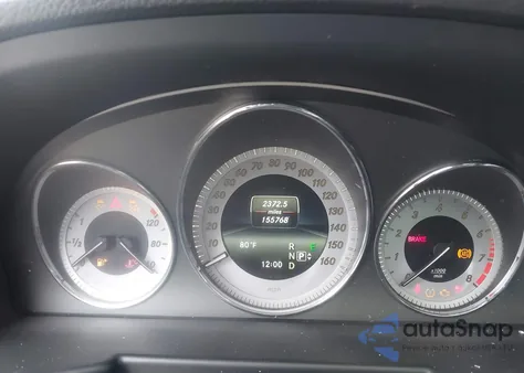 2015 Mercedes-Benz Glk 350 4Matic z USA, uszkodzony, nr VIN WDCGG8JB7FG356254